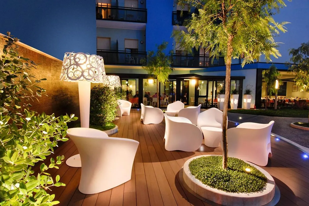 4 Resort Smart Vicino a Lido Cologna Spiaggia da Prenotare